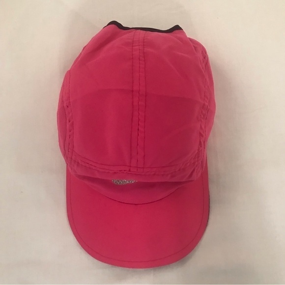 Nike Authentic Woman\'s Adjustable Pink Exercise Cap main image 12